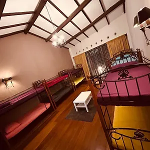  旅馆 New Great Shanghai Female 马来西亚